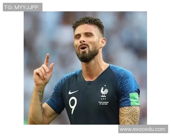 足球明星吉鲁的精彩瞬间与个人魅力全景展示 足球明星吉鲁的精彩瞬间与个人魅力全景展示