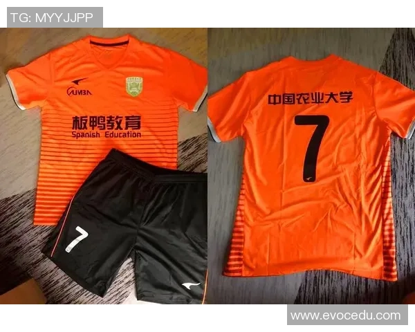 足球明星携手时尚品牌打造全新代言广告引领潮流风向标