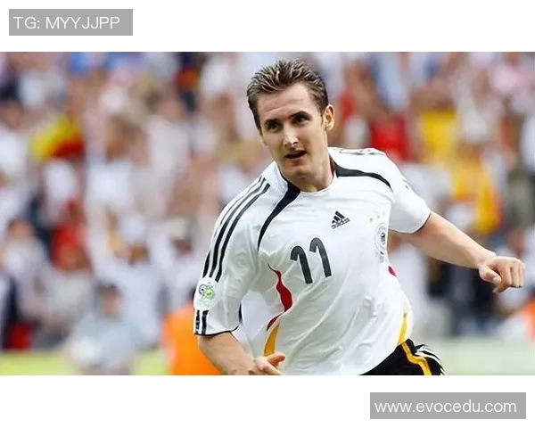 足球明星的胖胖形象如何影响他们的职业生涯与公众形象分析 足球明星的胖胖形象如何影响他们的职业生涯与公众形象分析