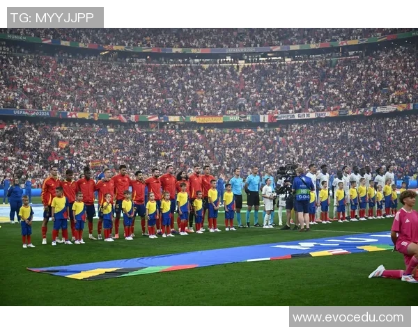 足球明星穿越时空重返欧洲赛场重塑辉煌人生与传奇对决 足球明星穿越时空重返欧洲赛场重塑辉煌人生与传奇对决