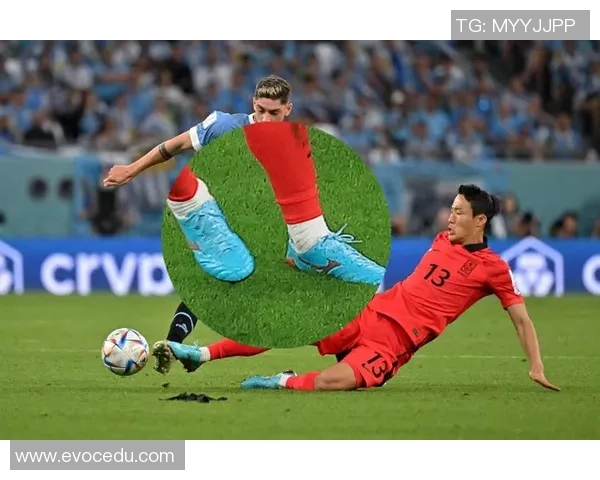 足球明星穿着旧鞋的高清图片展示与背后故事揭秘 足球明星穿着旧鞋的高清图片展示与背后故事揭秘