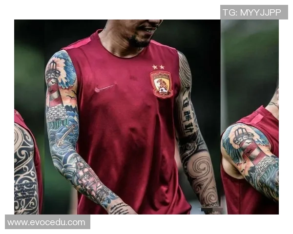 足球明星纹身艺术大赏揭晓谁是最帅的纹身风格引领者 足球明星纹身艺术大赏揭晓谁是最帅的纹身风格引领者