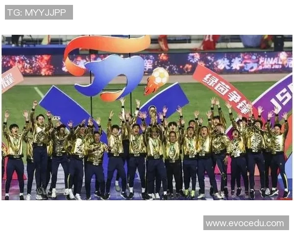 足球明星莅临芜湖引发热议是谁将成为城市的新偶像